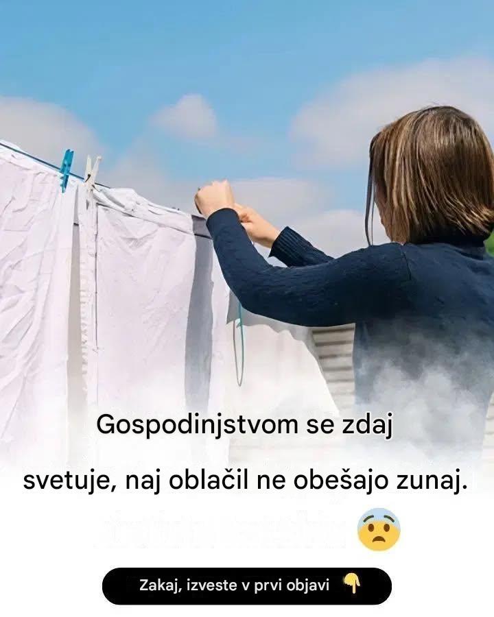 Čeprav vas sonce morda mika, da bi oblačila obesili na prosto, strokovnjaki priporočajo, da jih sušite v zaprtih prostorih. Zakaj, si preberite v komentarju 1.